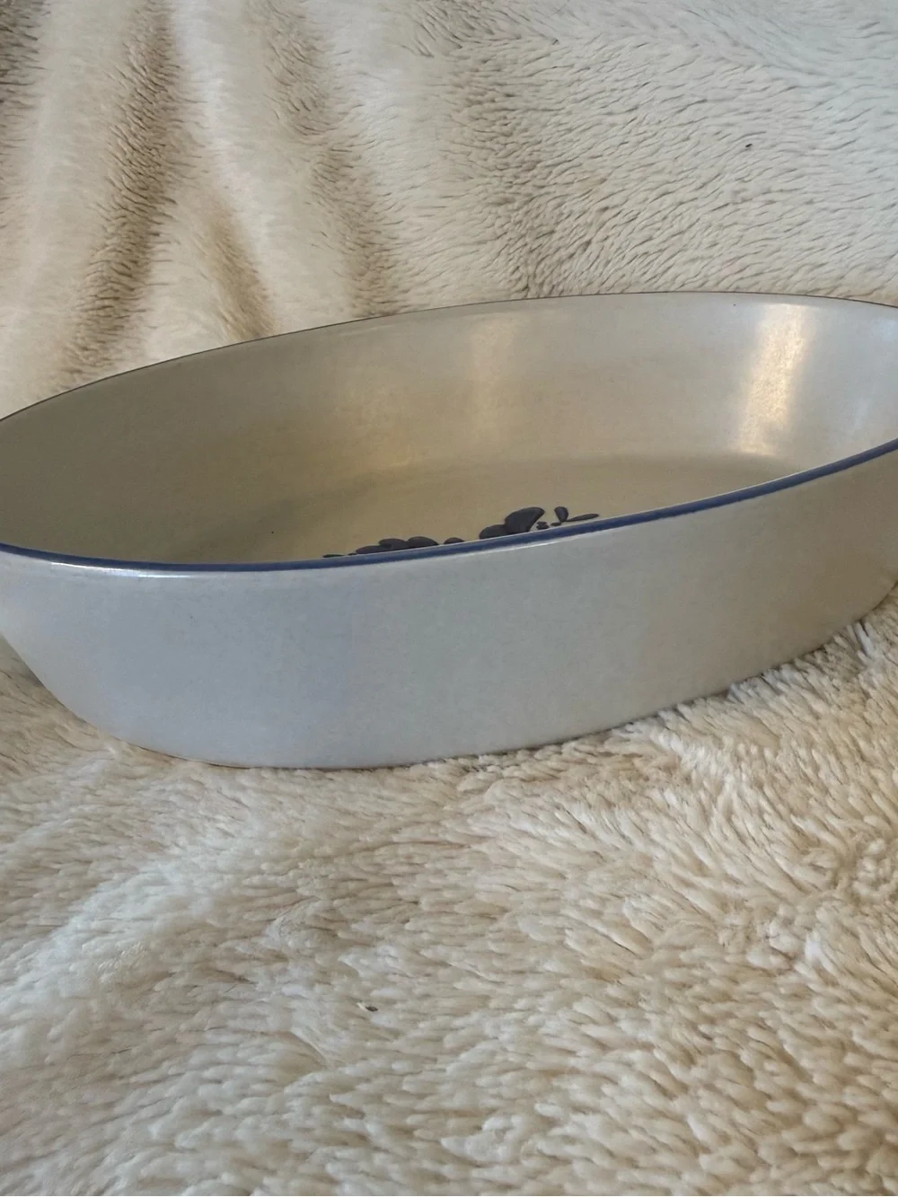 Pfaltzgraff Yorktowne Oval Baking Serving Dish 10 x 7 Casserole Vegetable Bowl